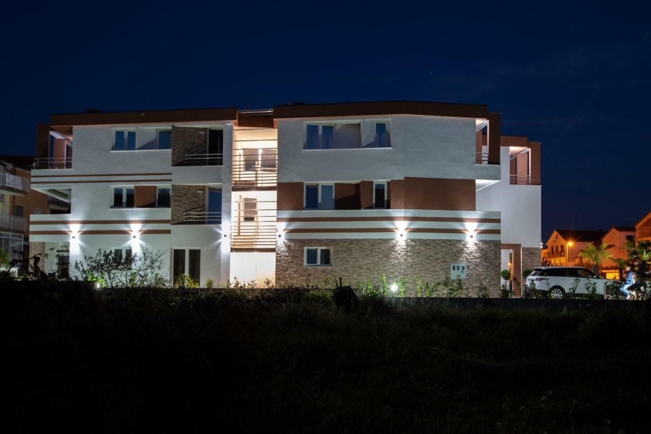 Vila Tatjana Водице Екстериор снимка